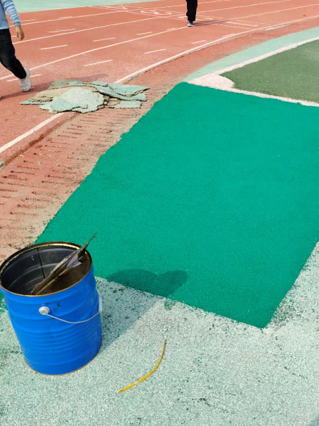 北碚球场翻新修补改造专项服务介绍